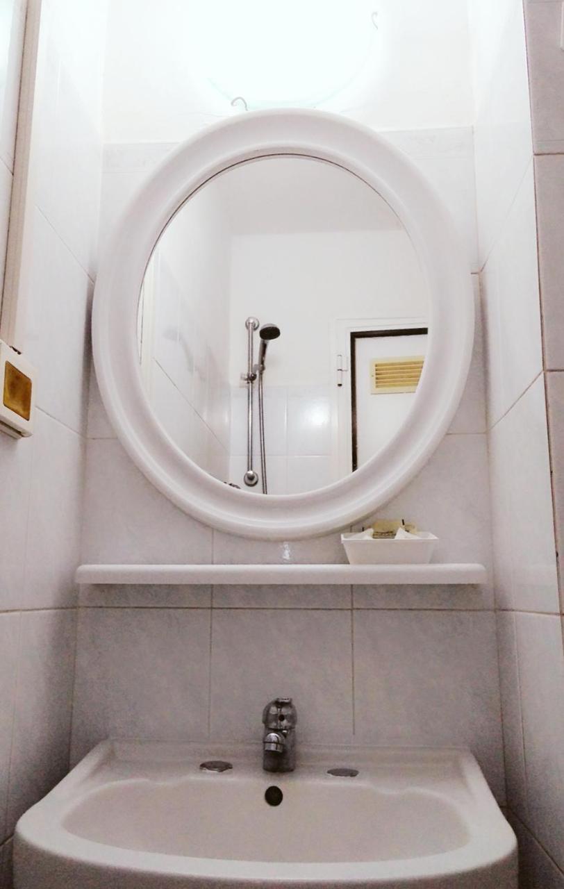 Hotel Suisse Сестри-Леванте Экстерьер фото